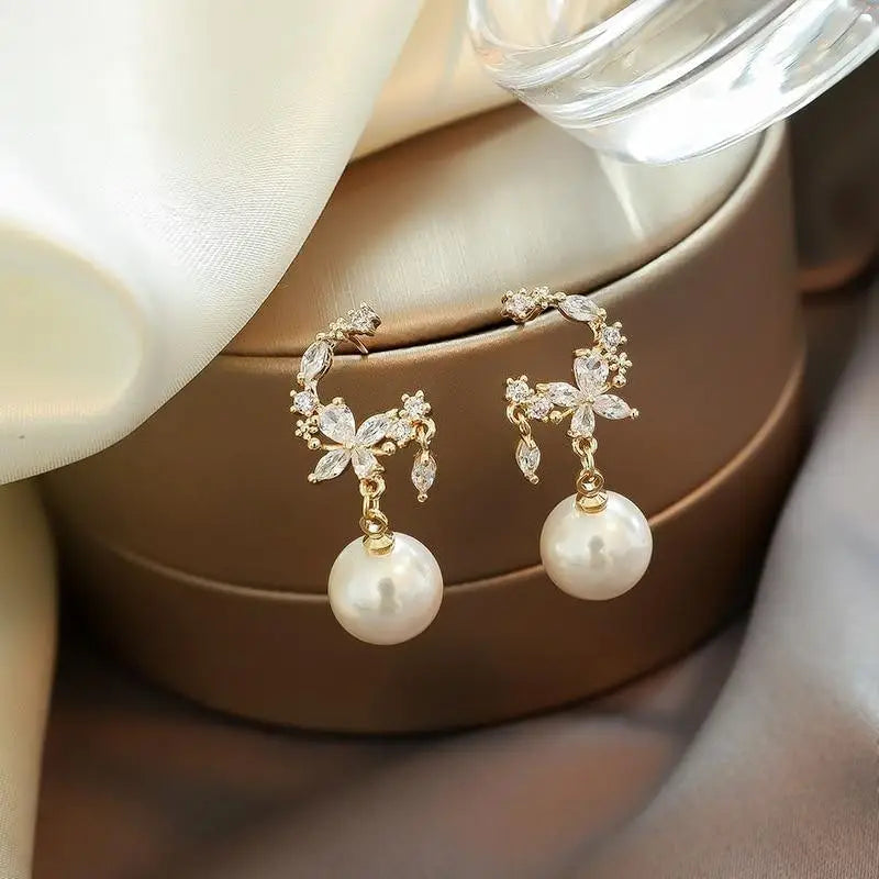 New Vintage Simple And Stylish Women’s Earrings Elegant Pearl Jewelry For Female Fashion Unique Design Earring