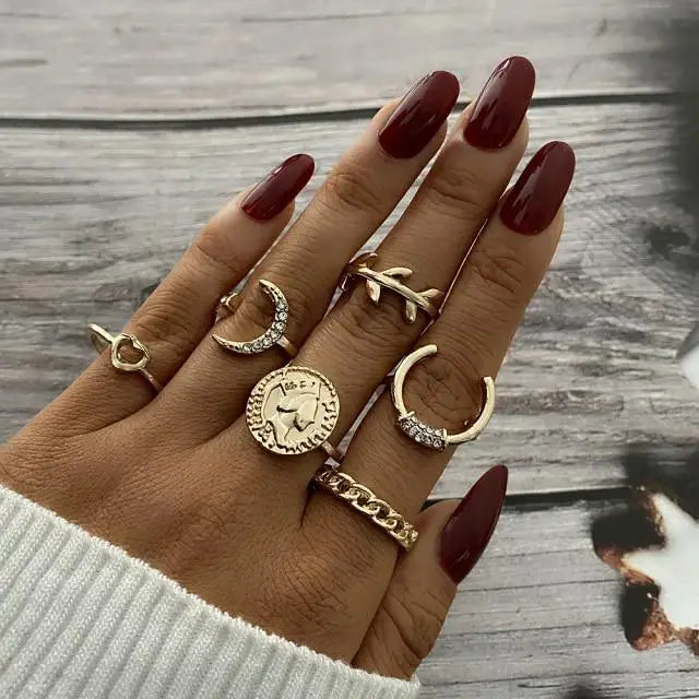 New Vintage Style Gold Midi Round Twist Rings Set For Women And Girls Ring Trendy Metal Knuckle Finger Rings Jewelry - ALLURELATION - 571, best selling rings, elegance rings set, elegant jewelry, fashionable jewelry, fashionable rings set, Gold Midi Round rings, Jewelry, Metal Knuckle Finger Rings, midi finger rings set, party rings, rings, rings for girls, rings for ladies, stylish midi fingers ring set, trendy jewelry, trendy rings, vintage jewelry, vintage style rings, weddings rings set - Stevvex.com