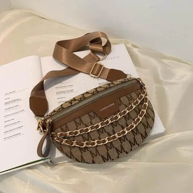 Retro Waist Bag PU Leather Fanny Pack Purse Leather with Gold Chain Strap Stylish New Design Waist Pack Women Belt Bag