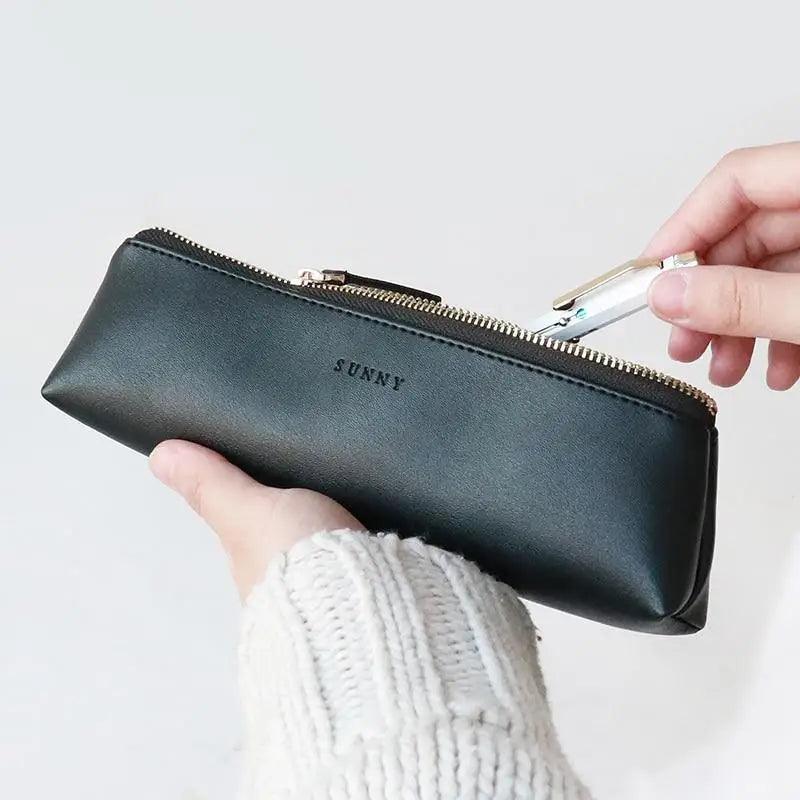 Simple Classic Black Leather Pencil Case For Students Vintage Pen Storage Case Unique Case For Office - STIL5698SUMAN