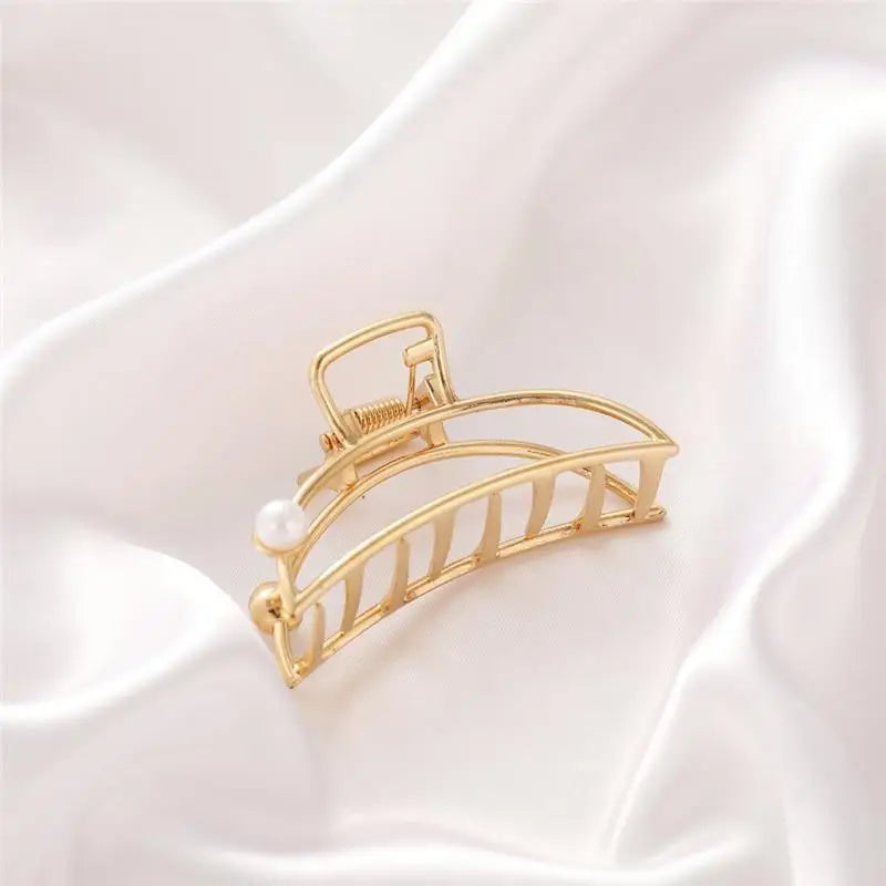 Simple Gold Geometric Metal Hair Claw Women Lightweight Modern Nonslip Big Luxury Hair Clips Women Excellent Gift - 10