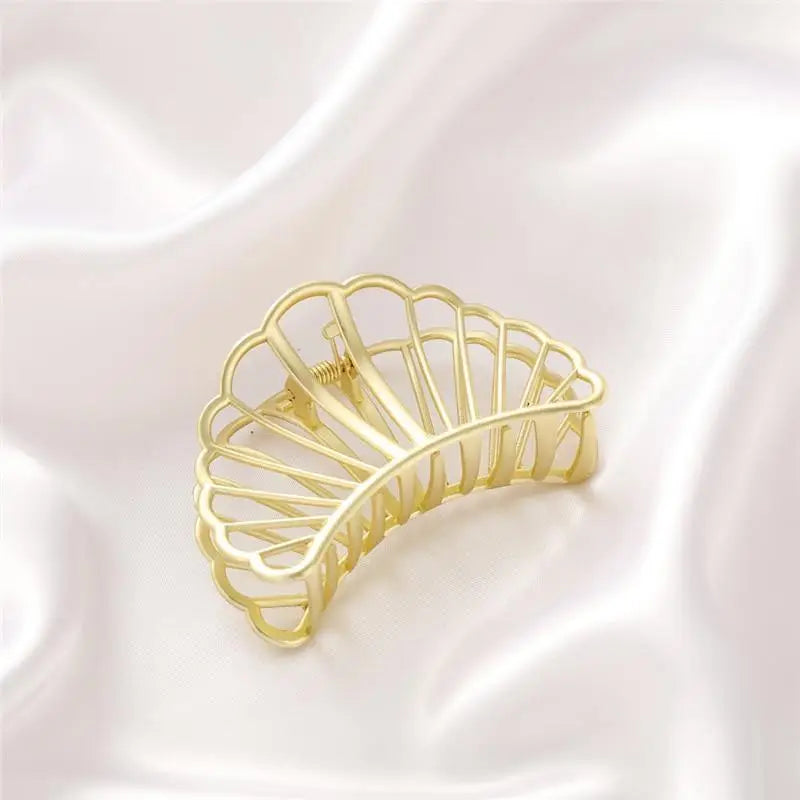 Simple Gold Geometric Metal Hair Claw Women Lightweight Modern Nonslip Big Luxury Hair Clips Women Excellent Gift - 13