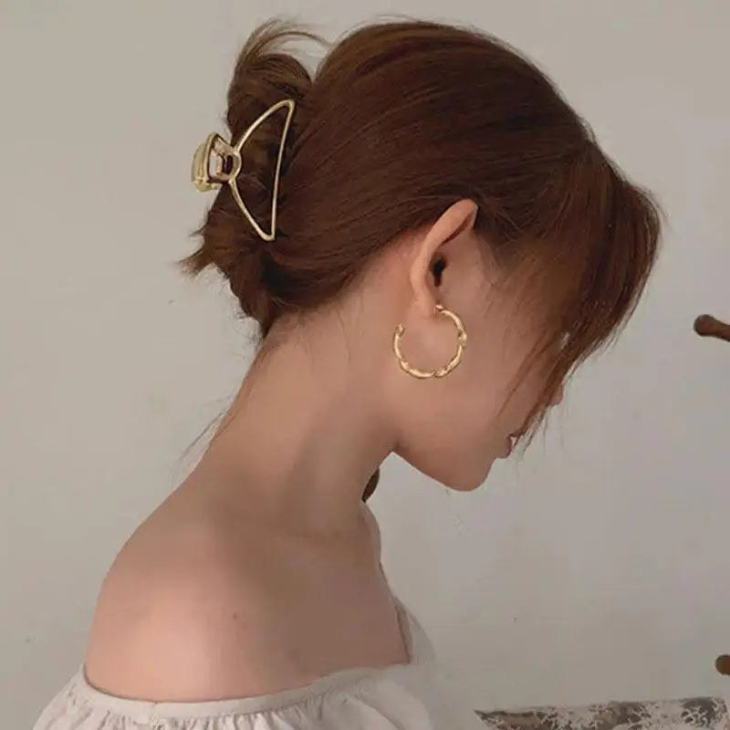 Simple High Quality Metal Hair Claw Clips Vintage Hair Clamp Women Cute Lightweight Ponytail Elegant Hair Claws