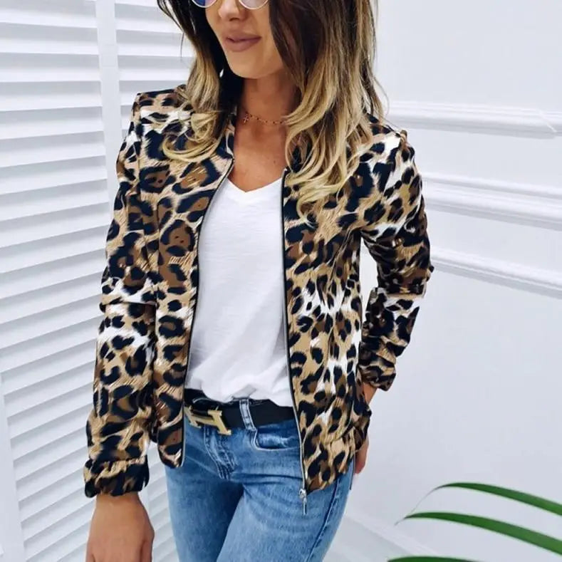 Sizzling Stylish Women’s Long Sleeve Jacket Sweater Top Ladies Casual Leopard Print Cardigan Zipper Short Outwear