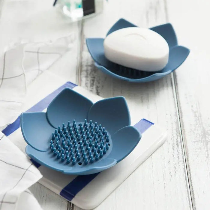 Soap Box Lotus Shape Non - slip Portable Silicone for Water Draining Solid Color Draining Soap Dish Bathroom