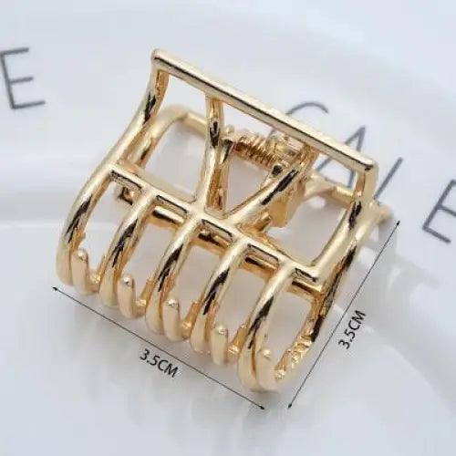 Stylish Geometric Hair Claw For Women Classic Design Metal Claw Clips Hollow Non - slip Hair Catch Jaw Clamp for Women