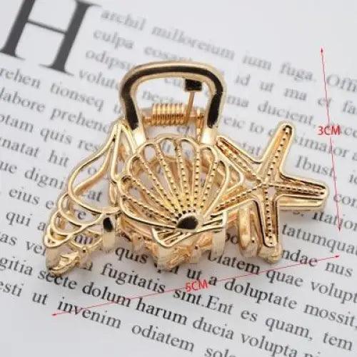 Stylish Geometric Hair Claw For Women Classic Design Metal Claw Clips Hollow Non - slip Hair Catch Jaw Clamp for Women