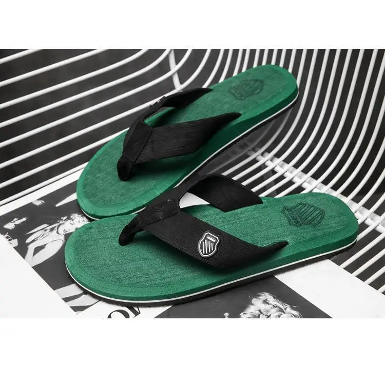 Summer Casual Bright Color Men Outdoor Flip Flops High Quality Beach Sandals Anti - Slip Cool Slippers For Men Indoor