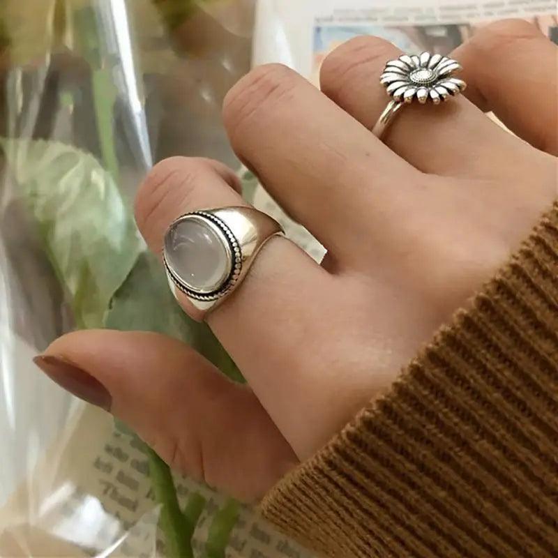 Trendy Vintage Style Silver Couples Rings for Women Sterling Handmade White Agate Elegant Wedding Party Jewelry Gifts