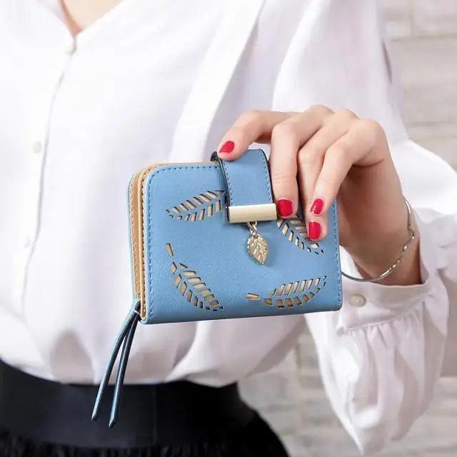 Vintage PU Leather Short Wallets Leaf Design Fashion Purse For Women Elegant Ladies Cute Zipper Purses Card Holders