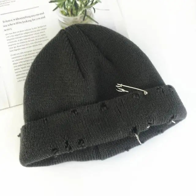 Winter Hat Women Knitted Fashion Warm Thick Hat Autumn Hip Hop Hole Beanies Unisex Basic Cap For Both Men Women Knitted