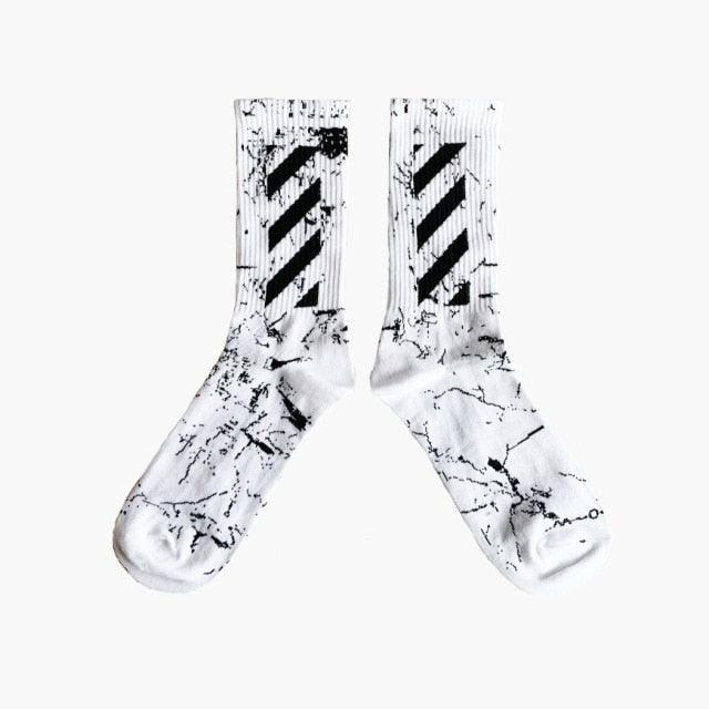 1 Pair Brand New Fashion Pure Cotton Black White Crew Unisex Socks Sports High Skateboard Blaze Street Wear Happy Long Warm Winter And Autumn Socks For Men And Women