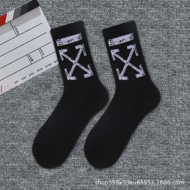 1 Pair Brand New Fashion Pure Cotton Black White Crew Unisex Socks Sports High Skateboard Blaze Street Wear Happy Long Warm Winter And Autumn Socks For Men And Women