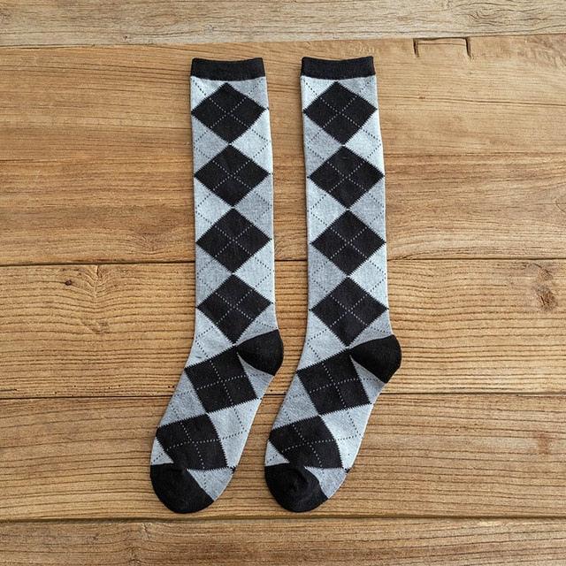 1 Pair Keep Warm Knee-high Socks for Socks Rhombus Pattern Autumn Winter Cotton College Style Socks Running Climbing Fashion Socks For Men And Women