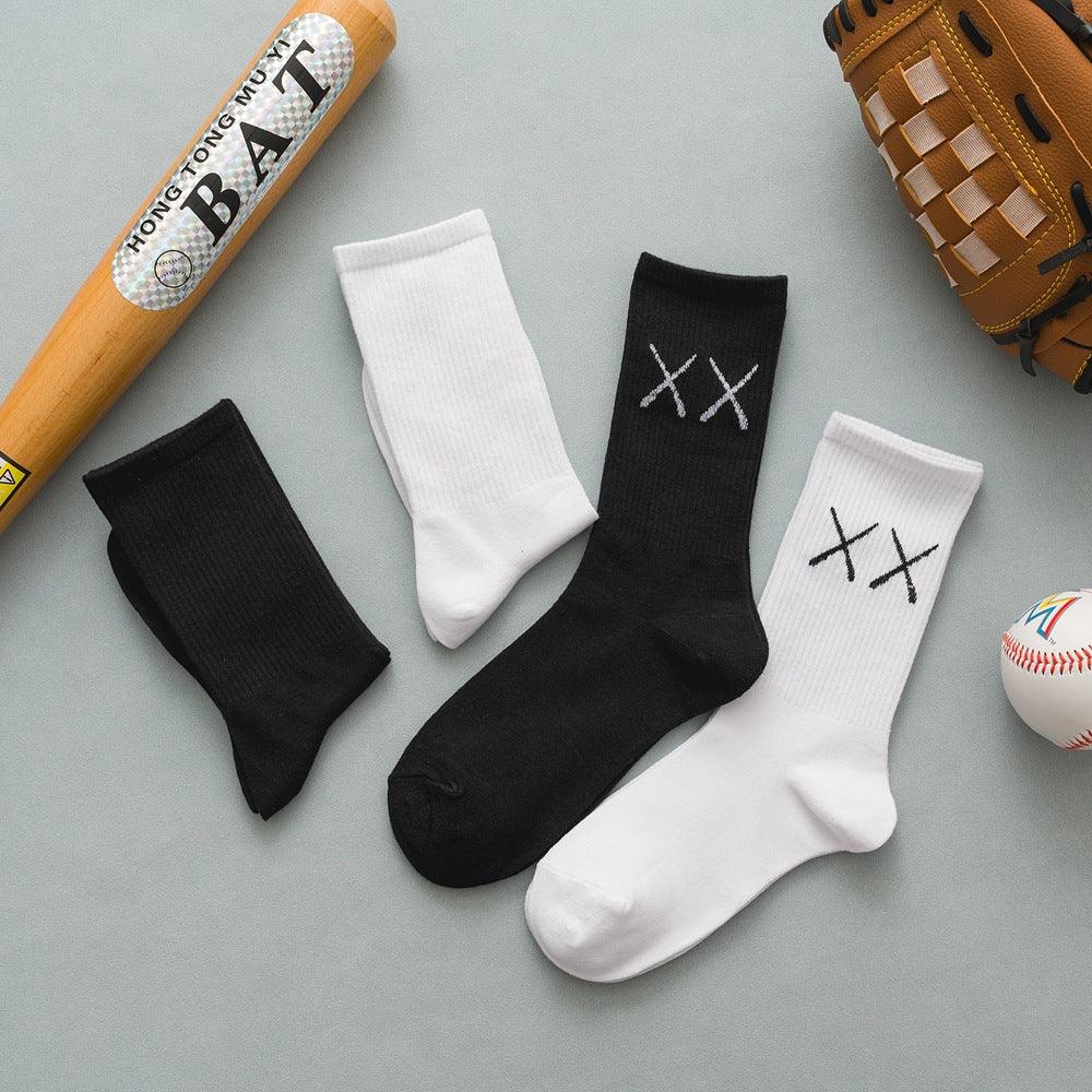 1 Pair New Unisex Combed Out Of Pure Cotton Sports Socks Breathable Compression Long Solid Black White Socks Summer Winter Middle Tube Warm Socks For Men And Women