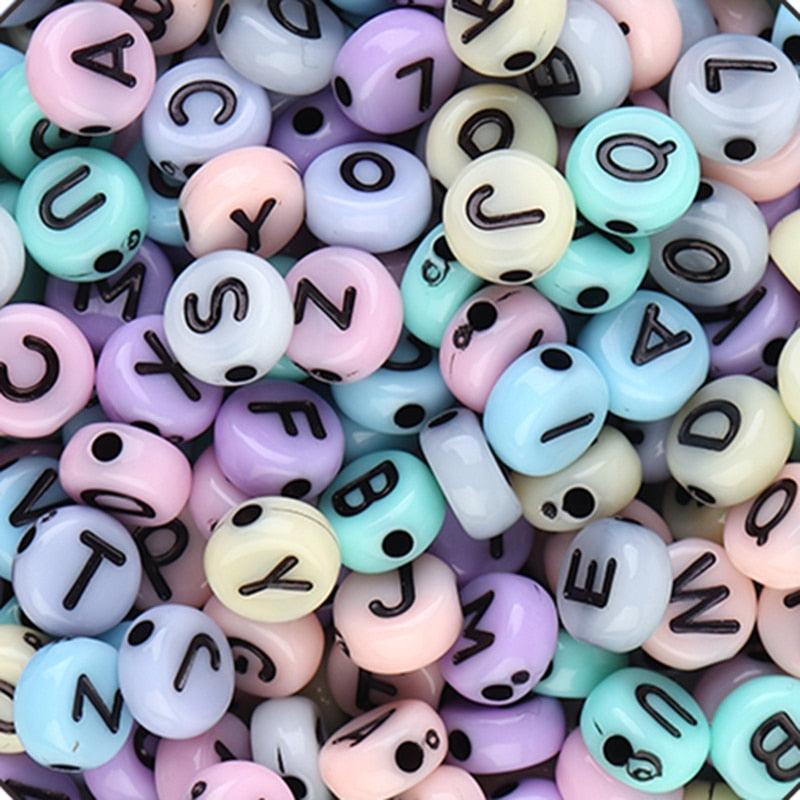 100Pcs Acrylic Flat Letter Beads Alphabet Round Smile Spacer Loose Bead For Jewelry Bracelet Charm Supplies Alphabet Beads 5 Styles White Black Gold Colour Letter Beads