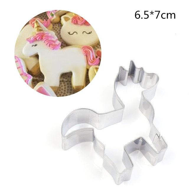 1PC Kitchen Cookie Cutter Cat Shaped Aluminium Mold Sugarcraft Cake Cookies Pastry Baking Cutter Mould Cake Decorating Tools Cute Cat Cookie Cutter Mold Cookie Stamp Perfect For Baking Treats Cookies And Crafts