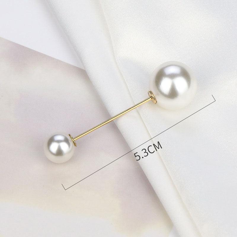 1pcs Fashion Pearl Fixed Strap Charm Safety Pin Sweater Cardigan Clip Brooches Rhinestone Metal Jewelry Sweater Shawl Clips Faux Crystal and Pearl Pins for Fixing on Sweaters