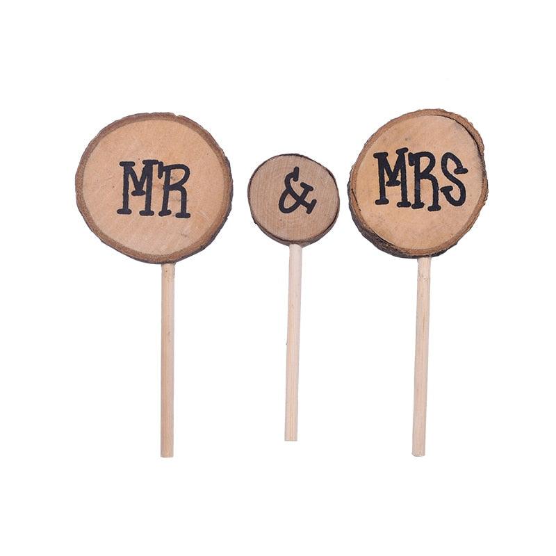 1Pcs Hollow Letter Love Just Married Mr & Mrs Cake Topper Mr and Mrs Cake Toppers Wooden Wedding Cake Topper Party Cake Decoration Mr And Mrs Cake Topper Bride and Groom Wooden Wedding Cake Topper For Wedding Party Supplies