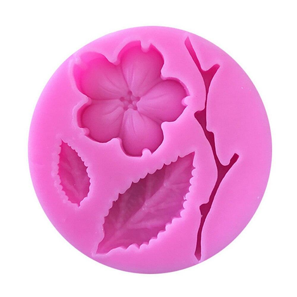 1pcs Silicone Flower Mold Peach Blossom Shape Mold Fondant Patisserie Candy Bar Mould Cake Mold Decoration Kitchen Baking Accessories Peach Blossom Shape Fondant Molds Silicone Baking Mold