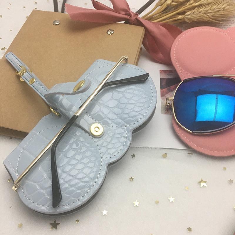 2022 Luxury Pattern Glasses Bag Portable Cute Sunglasses Protective Cover Glasses Box Cute Sunglasses Cases Portable PU Leather Eyeglass Case Pouch Protection Multifunctional Glasses Bag