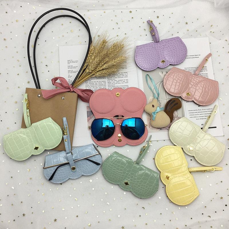 2022 Luxury Pattern Glasses Bag Portable Cute Sunglasses Protective Cover Glasses Box Cute Sunglasses Cases Portable PU Leather Eyeglass Case Pouch Protection Multifunctional Glasses Bag