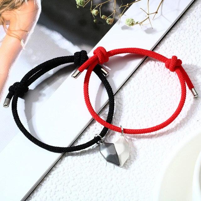 2pcs/Set Charm Magnet Bracelet For Women Men Heart Shaped Bracelets Two Souls One Heart Matching Bracelets For Couples Creative Magnet Wishing Stone Lovers Bracelets