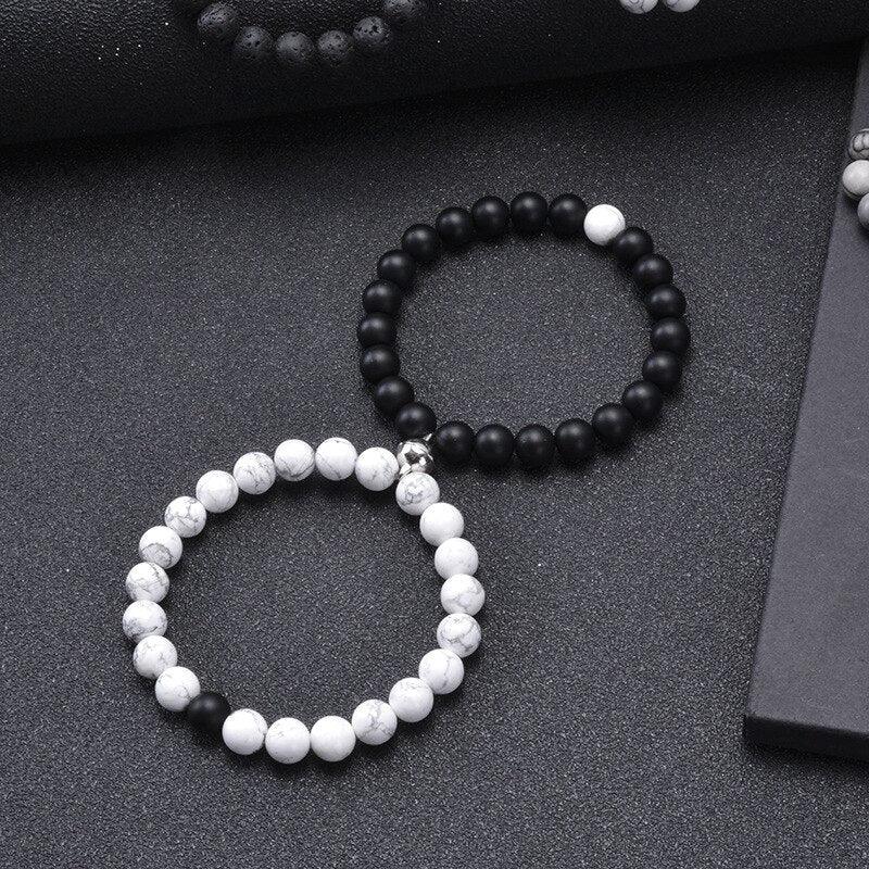 2Pcs/set White Black Couple Magnetic Bracelets Natural Stone Matching Bracelet Magnetic Beaded Bracelets Set Attraction Friendship Relationship Wish Bracelet Gift For Women Men Him Her Best Friends