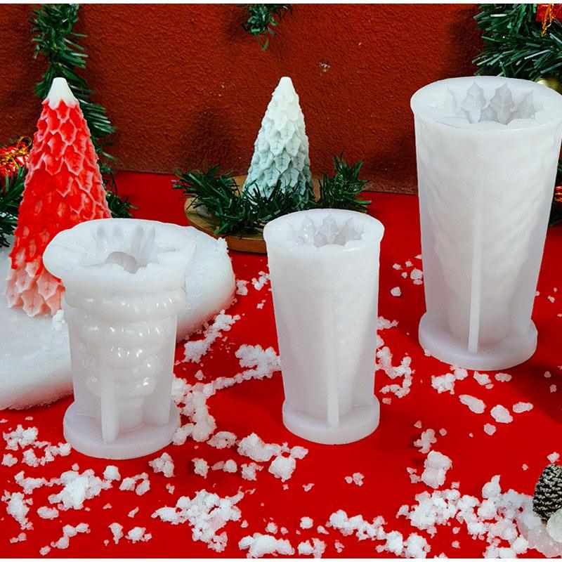 3D Christmas Candle Silicone Mold Santa Claus Christmas Tree 3D Silicone Candle Resin Mold DIY Aromatherapy Wax Candle Soap Concrete Clay Craft Cake Home Party Decor Creative DIY Scented Aromatherapy Candle Making Mold Decor