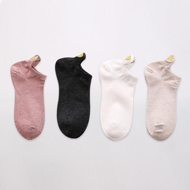 4 Pairs Fashion Socks New Spring Cotton Non-Slip No-Show Boat Socks Novelty Girls Cute Heart Embroidery Casual Funny Ankle Socks Pack For Women