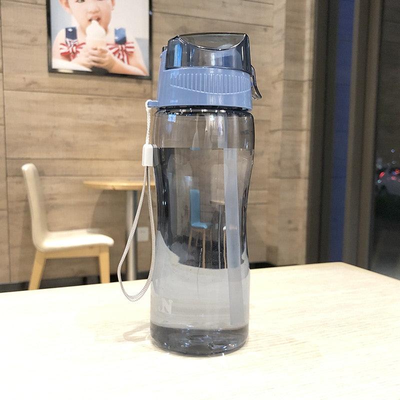 500ML Portable Large-capacity Water Bottle Sports Straw Cups Student Plastic Water Cups Drop-resistant Leak-proof Water Bottle with Straw Outdoor Water Bottle Plastic Portable Water Cup Dinkware