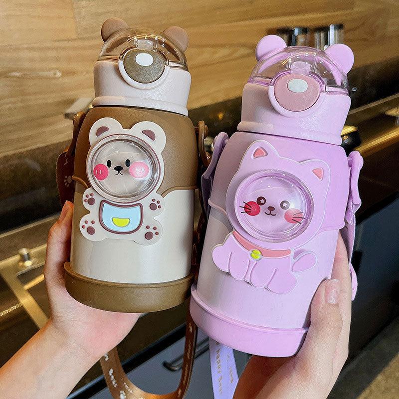 500ml Stainless Steel Thermal Water Bottle for Children Cute Cartoon Thermos Mug with Straw Leak-Proof Insulated Cup Drinkware Water Bottle for Girls Cute Water Bottles with Straw Portable Leakproof Bear Water Bottle with Adjustable Strap