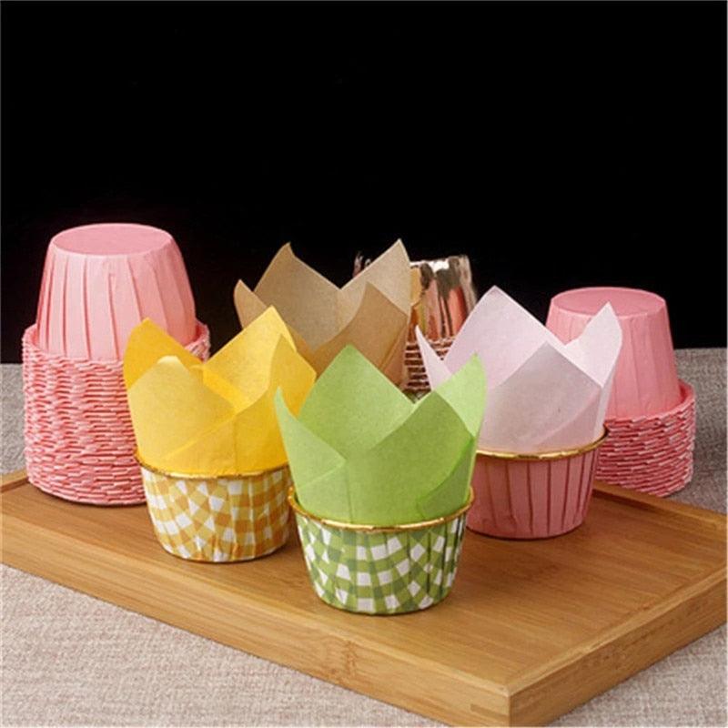 50pcs Newspaper Style Cupcake Liner Baking Cup For Wedding Party Muffin Cupcake Paper Cup Oilproof Cake Wrapper Cupcake Baking Cups Muffin Baking Liners Holders Cupcake Wrapper Brown White Bright Nature Color