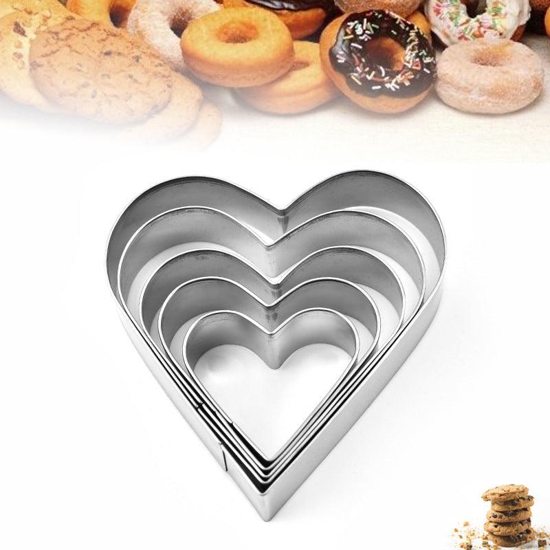 5Pcs/Set Heart Shape Cookie Cutter Mold New Year Decoration Cake Biscuit Baking Tools Christmas Cookie Moulds Kitchen Tools Heart Shaped Cookie Cutters Stainless Steel Biscuit Pastry Cutters