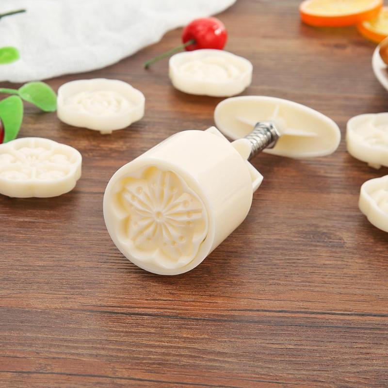 6pcs/set Flower Shaped Mooncake Mold Cake Mold Hand Pressure Fondant Moon Cake Decorating Tools Cookie Cutter Baking Tool Moon Cake Mold With 6 Stamps Flowers Design Hand Pressure Fondant Decoration Cookie Cutter