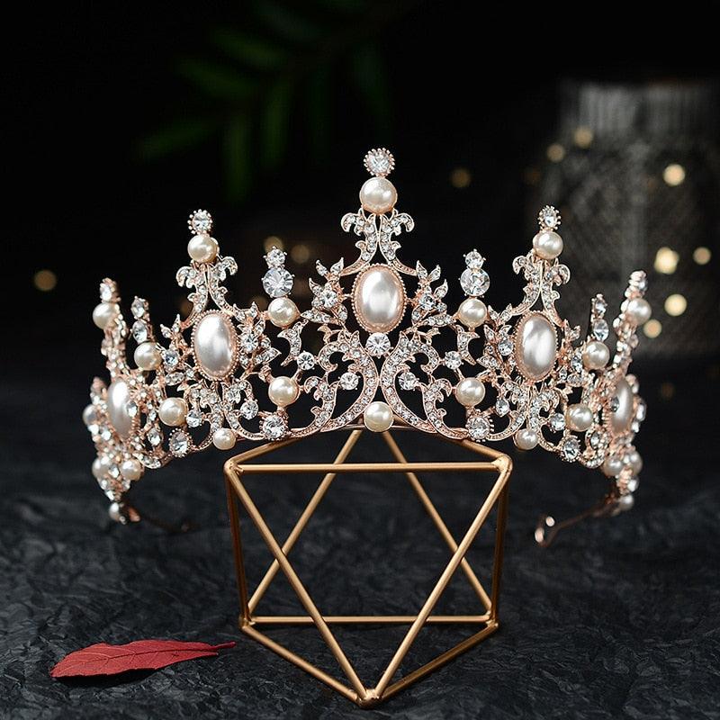 Luxury Silver Plated Crystal Pearls Bridal Tiaras Crown Rhinestone Pageant Headbands Wedding Hair Accessories Bride Headdress Elegant Pearl Crown Princess Birthday Wedding Headdress Hair Accessories