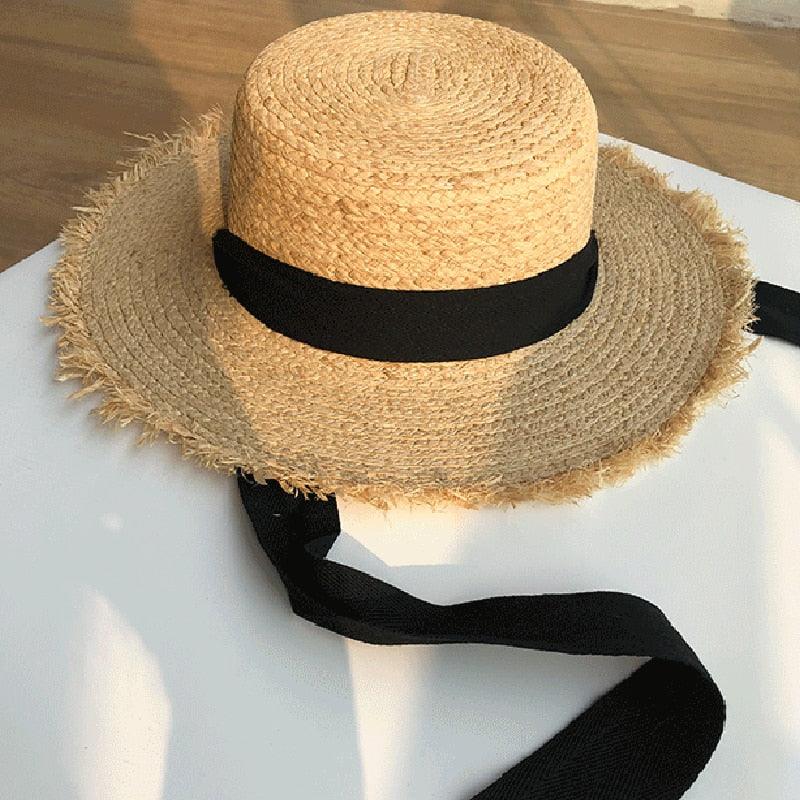 Vintage Straw Hat Women Wide Sun Protection Beach Hat Black And White Ribbon Bowknot Cute Design Straw Cap Women Elegant Summer Hat Beach Fedoras Casual Ladies Flat Top Hat