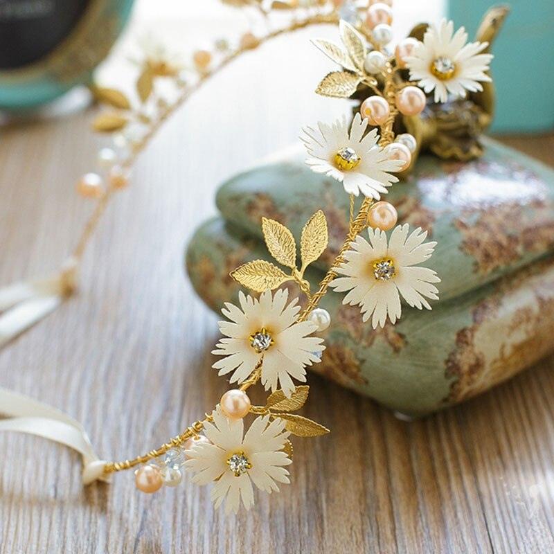 Bride Wedding Hair Accessories Pearl Floral Crown Bride  Hairband Floral Hair Leaf Vine Pearl Headpiece Hair Ornament Crown Daisy Headband Women's Flower Headband With Ribbon Crown Floral Headband Hair Accessory