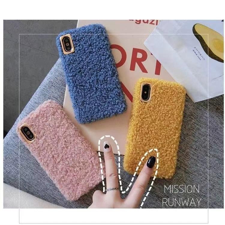 Fashion Teddy Plush Soft Phone Case for iPhone 13 12 11 Pro Max XS Max XR X SE Furry fluffy Warm Cover for iPhone 6 7 8 Plus Furry Plush Design Soft Silicone Bumper Fashion Fluffy Fur Warm Protective Back Cover