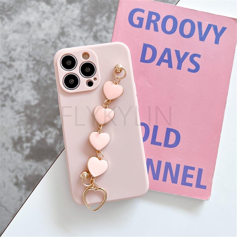 Soft Silicone Love Heart Chain Luxury Soft Flexible with Love Heart Chain Bracelet Hand Strap Girly Women Protective Cover for iPhone Wrist Bracelet Phone Case For iPhone 12 13 14 Pro Max Mini 11 Pro Max X XS Max XR 7 8 Plus