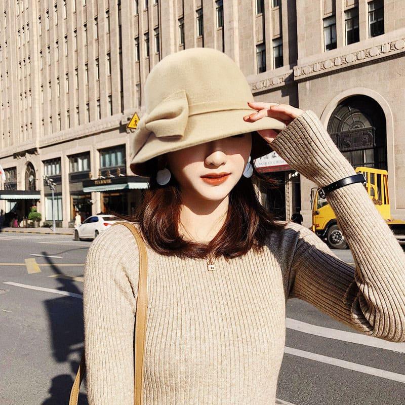 Autumn Winter Polyester Flat Top Hat For Women's Luxury Wide Fedora Hat Jazz Cap Classic Wide Hat Women Comfortable Elegant Hat For Summer Classic Design