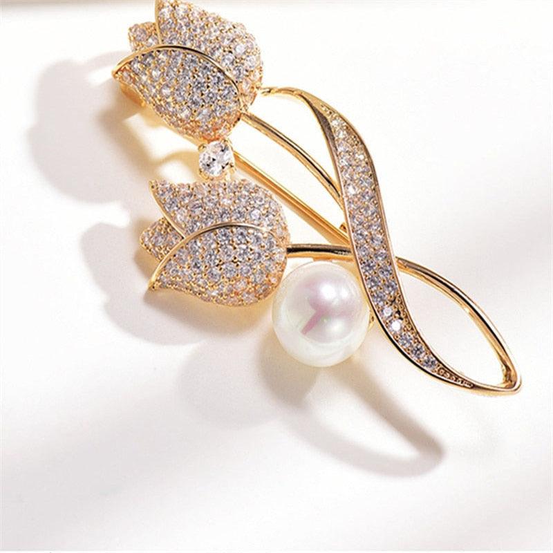 Beautiful Elegant Brooch Rhinestone Tulip Flower Brooch Badge Pin Ornamental Dress Up Wear-Resistant Tulip Flower Brooches For Dating Luxury Jewelry Female Suit Brooch Collar Pin