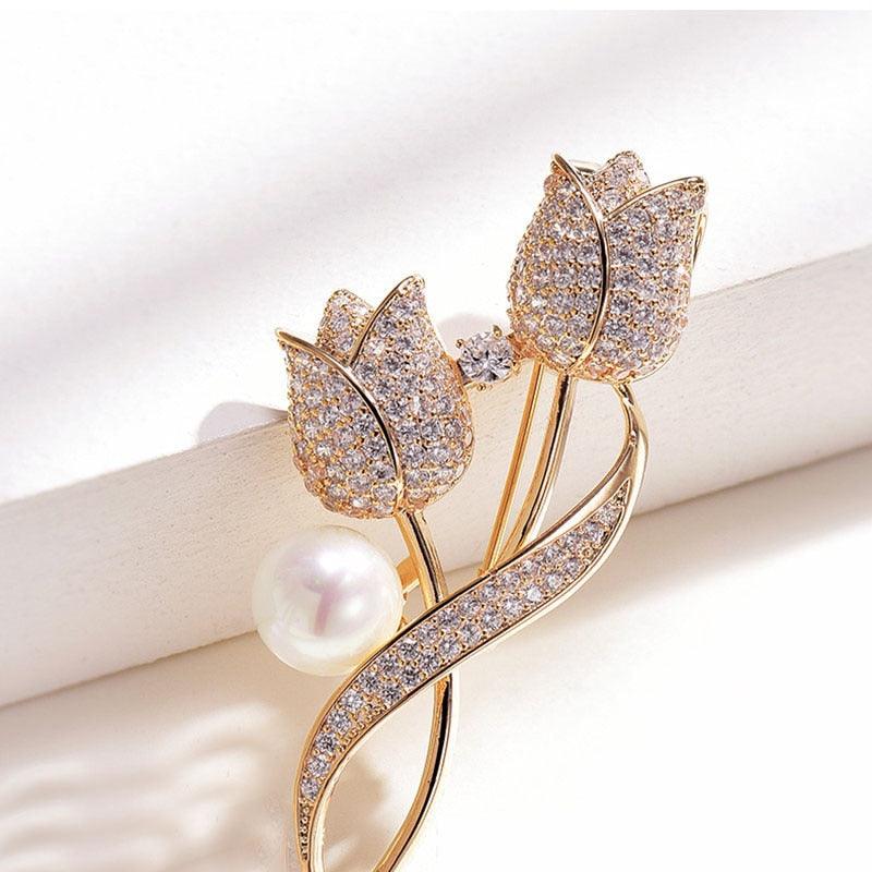 Beautiful Elegant Brooch Rhinestone Tulip Flower Brooch Badge Pin Ornamental Dress Up Wear-Resistant Tulip Flower Brooches For Dating Luxury Jewelry Female Suit Brooch Collar Pin