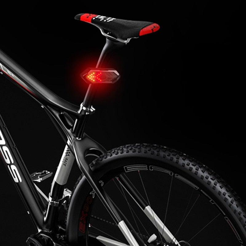 Bike Turn Signals Remote Control Bicycle Direction Indicator LED Rear Light USB Rechargeable Cycling Taillight With Horn Wireless Remote Control Bike Rear Light Back USB Rechargeable Safety Warning Cycling Light Fits On Any Road Bicycle