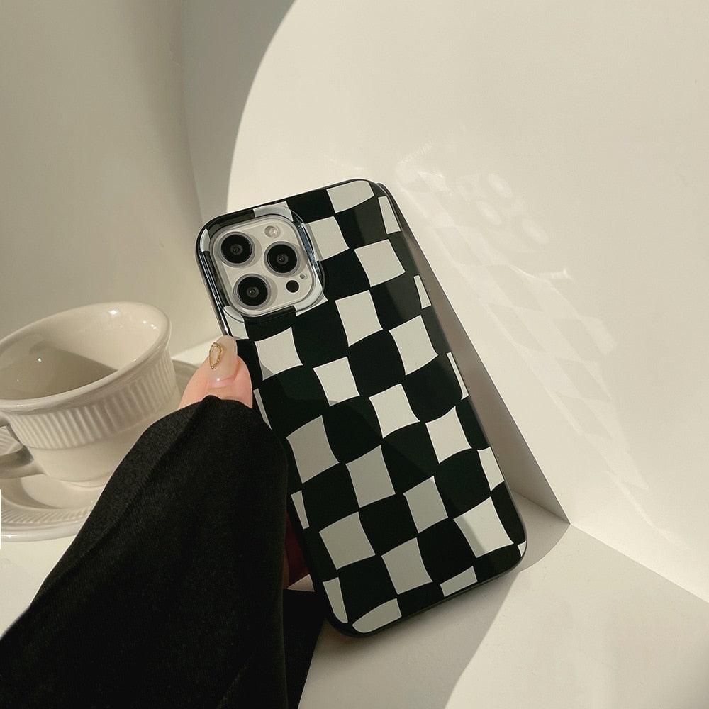 Black White Luxury Checkerboard Soft Phone Case For iPhone 14 13 12 11 Pro Max Mini X XR 7 8 Plus XS Shockproof Protective Cover Unisex Modern Phone Case Elegant Design