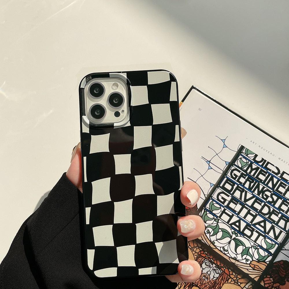 Black White Luxury Checkerboard Soft Phone Case For iPhone 14 13 12 11 Pro Max Mini X XR 7 8 Plus XS Shockproof Protective Cover Unisex Modern Phone Case Elegant Design