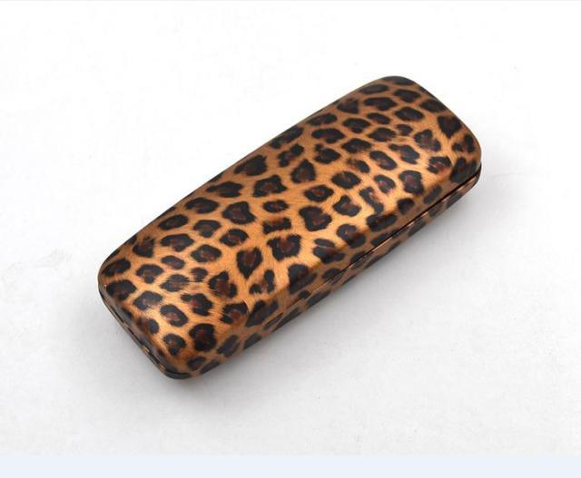 Brown Leopard Sunglasses Box Flip Reading Glasses Case Clamshell Eyeglasses Protective Case Hard Shell For Men Women Unisex Portable Travel Sunglasses Cases PU Leather Glasses Storage Box Holder