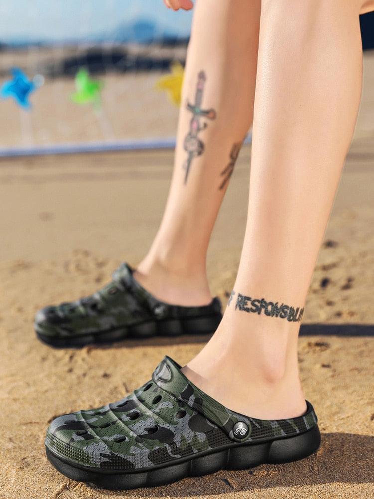 Camouflage Men Clogs Sandals Summer Outdoor Slippers Beach Aqua Shoes Slip On Flip Flops Garden Sandals Casual Outdoor Lightweight Clog Fashion Slip-On Sport Shoe Breathable Design Shoes