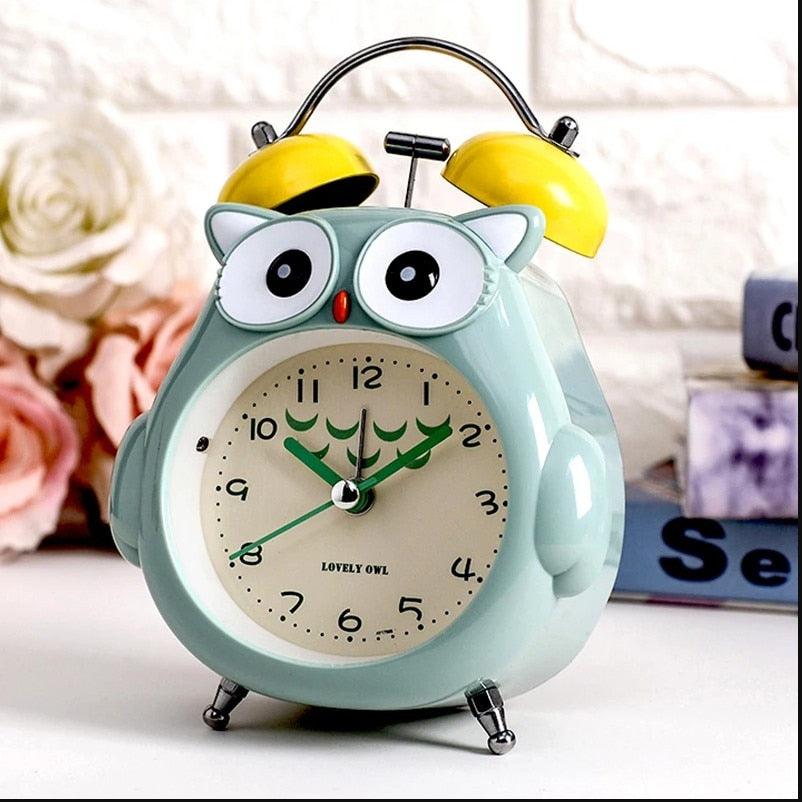 Cartoon Owl Mute Wake Up Table Clock Silent Analog Table Desk Small Clock with Night Light Battery Operated for Living Room Bedroom Kitchen Home Office Cute Ring Bell Metal Bedroom Quartz Alarm Clock With Night Light