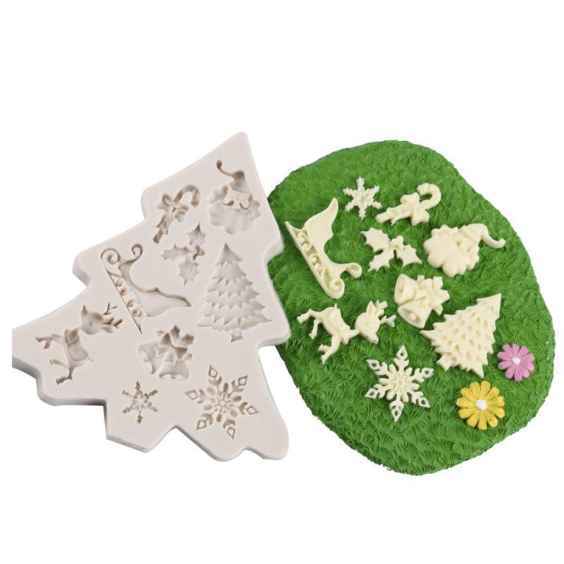 Christmas Decorating Pattern Silica Gel Cake Molds Baking Appliance Chocolate Sugar Cake Decoration Tools Silicone Mold Christmas Tree Snowman Santa Socks Bells Snowflake Shapes Mold Baking Tray